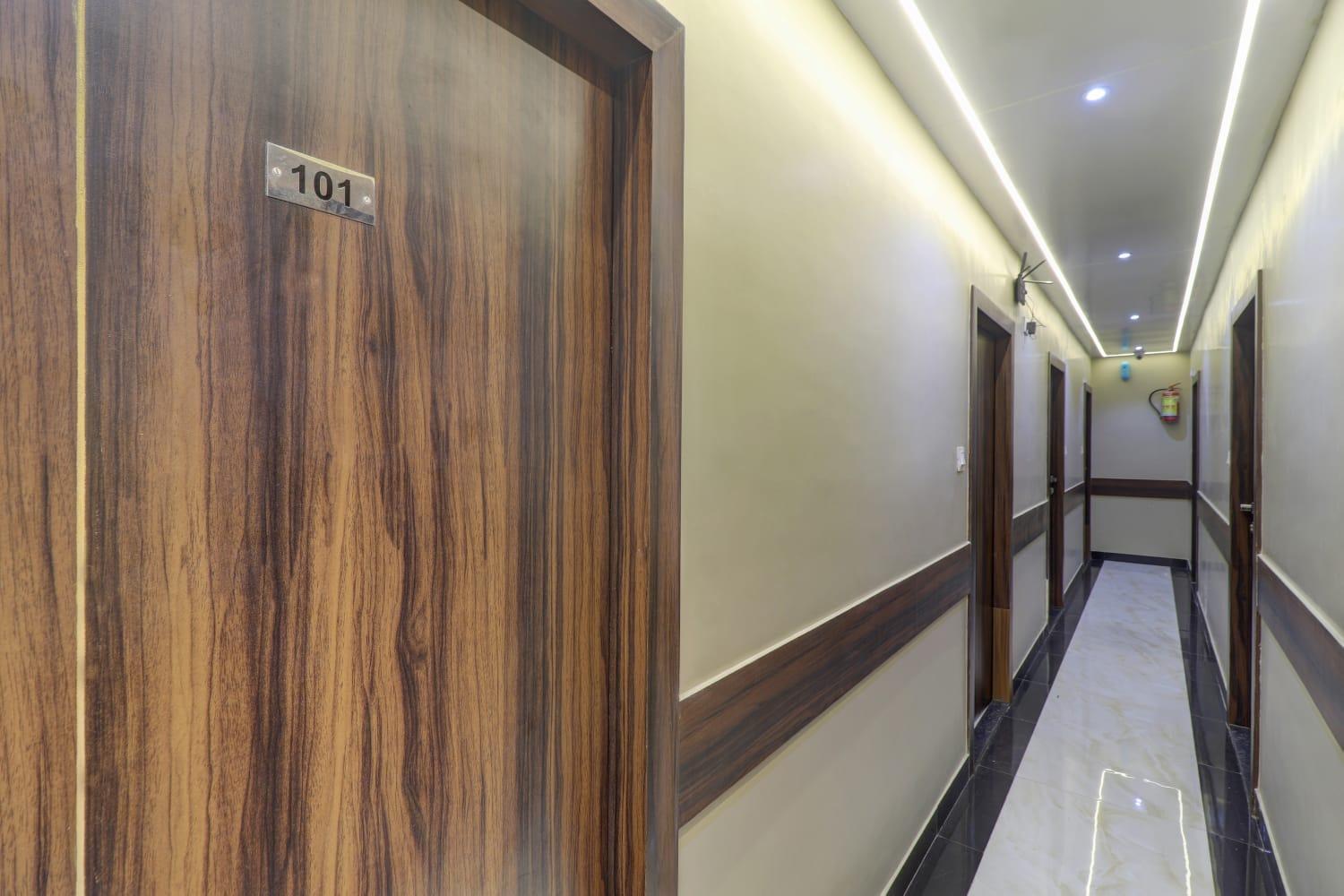 Hotel New Blue Sapphire Residency 뭄바이 외부 사진